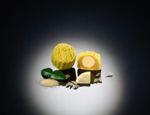 Premium Mini Collagen Yuzu Snowskin Mooncake With Yuzu Truffle